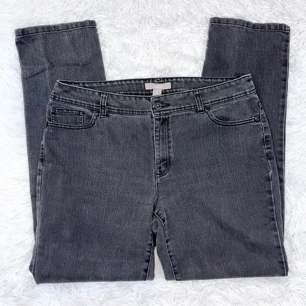 CHICO’S Slim Straight Washed Black Denim Jeans 8 Regular (Chico’s Size 1R)